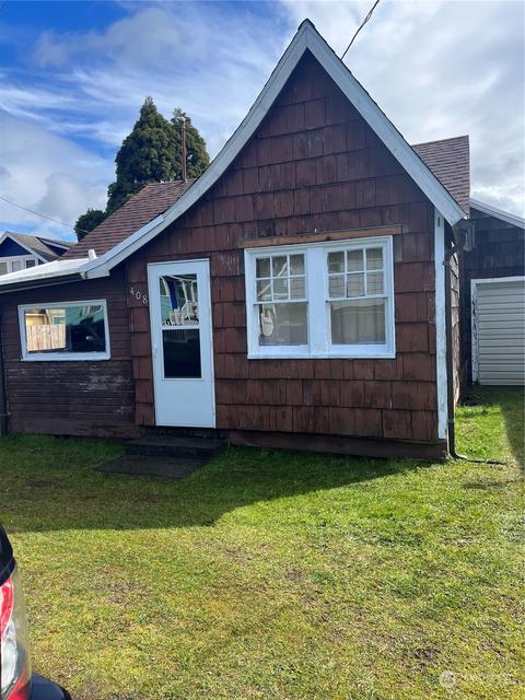 408 Ocean Beach Blvd N, Long Beach, WA 98631