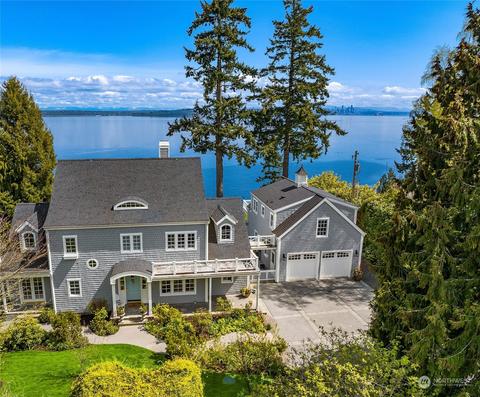 11416 Logg Rd NE, Bainbridge Island, WA 98110