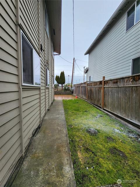 9911 4th Ave W, Everett, WA 98204 photo 5