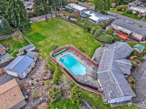 3217 SE 207th Pl, Bothell, WA 98012 photo 2
