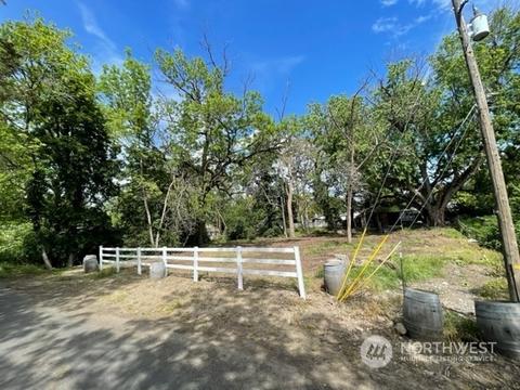 1031 Woodlawn St, Walla Walla, WA 99362