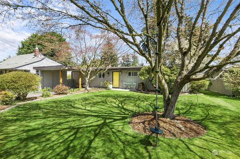 16008 Ashworth Ave N, Shoreline, WA 98133