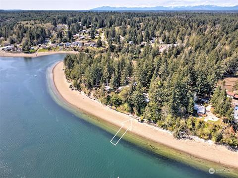 130 E Orchard Beach Dr, Grapeview, WA 98546