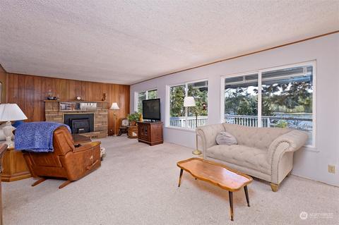 130 E Orchard Beach Dr, Grapeview, WA 98546 photo 6