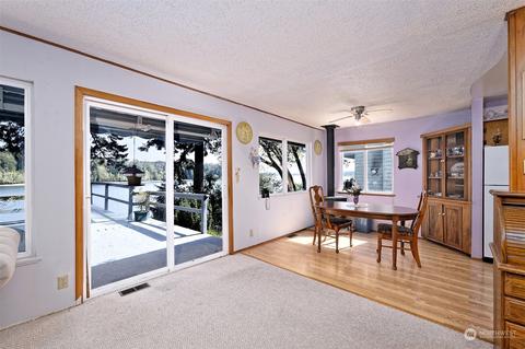 130 E Orchard Beach Dr, Grapeview, WA 98546 photo 9