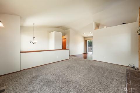 2151 Citation Loop, Wenatchee, WA 98801 photo 8