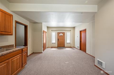 2151 Citation Loop, Wenatchee, WA 98801 photo 17