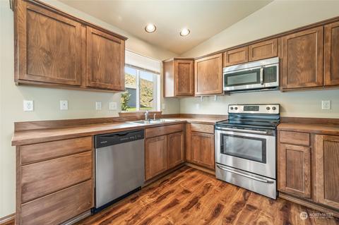 2151 Citation Loop, Wenatchee, WA 98801 photo 5