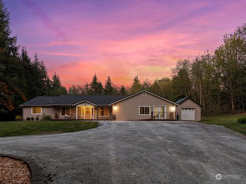 2315 Blanche Way, Camano Island, WA 98282