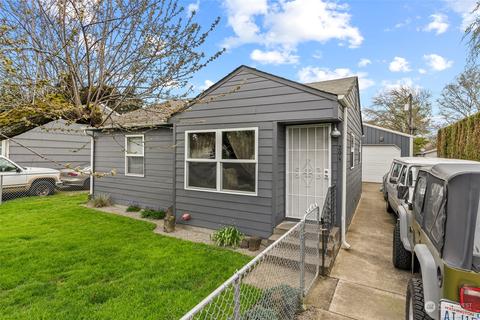 295 Beech St, Longview, WA 98632