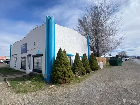100 N Main St, Kittitas, WA 98934