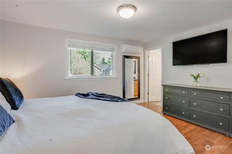 10925 10th Dr SE, Everett, WA 98208 photo 13