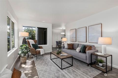 1815 14th Ave #3, Seattle, WA 98122