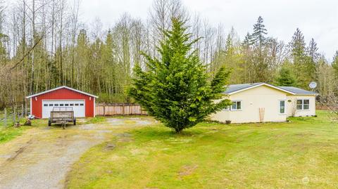 8698 Sobek Ln, Concrete, WA 98237