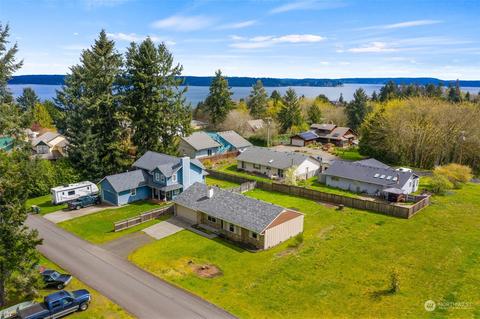5248 Beverly Dr NE, Olympia, WA 98516