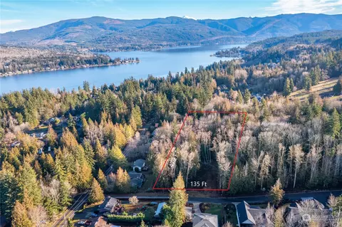 999 Lakewood Ln, Bellingham, WA 98229