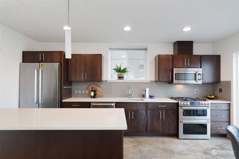 2608 E John St, Seattle, WA 98112 photo 10