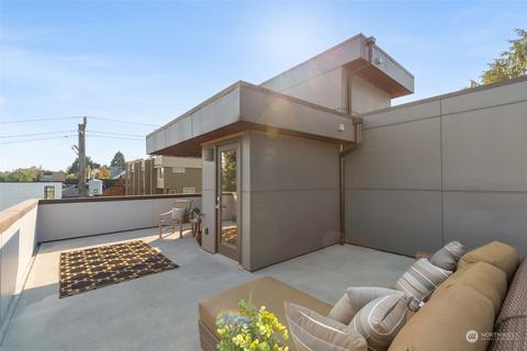 2608 E John St, Seattle, WA 98112 photo 30