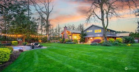 8629 Benson Rd, Lynden, WA 98264
