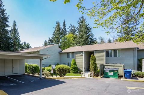 14401 SE Petrovitsky Rd #E205, Renton, WA 98058