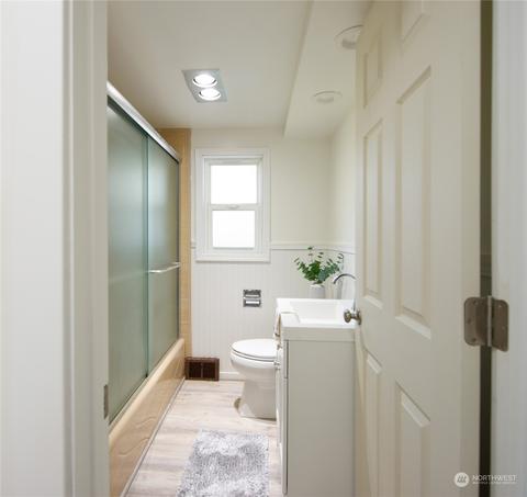 212 Medora Way, Everett, WA 98201 photo 10