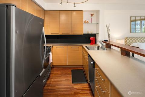 1420 E Pine St #E406, Seattle, WA 98122 photo 6