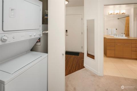 1420 E Pine St #E406, Seattle, WA 98122 photo 11