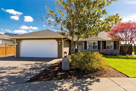 1002 Olsen Pl, Enumclaw, WA 98022 photo 1