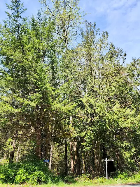 8308 Cedar Grove Ave, Concrete, WA 98237
