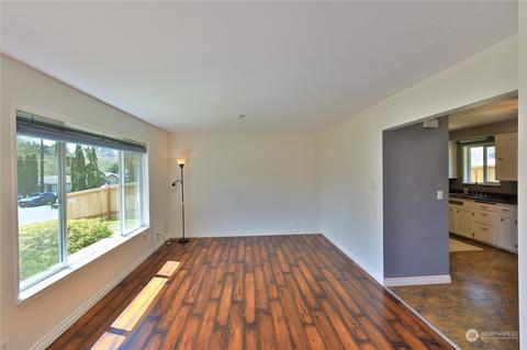 2019 Jefferson Pl, Everett, WA 98203 photo 3