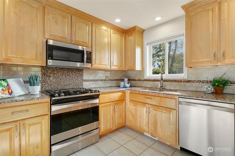 309 Wallace St, Steilacoom, WA 98388 photo 12