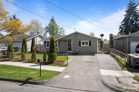 938 E 65th St, Tacoma, WA 98404