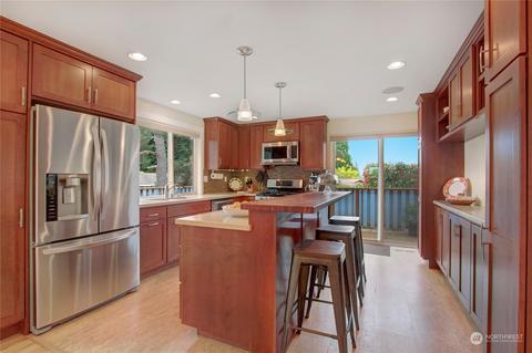 10506 NE 198th St, Bothell, WA 98011 photo 13
