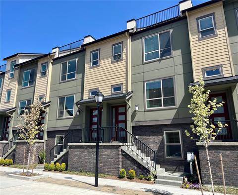 1100 7th Ave NE, Issaquah, WA 98029