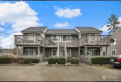 4220 Mckinley Ave, Carnation, WA 98014