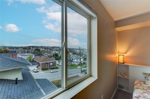 2522 Rucker Ave #402, Everett, WA 98201 photo 9