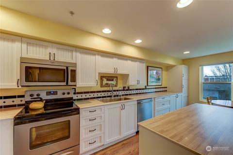 2522 Rucker Ave #402, Everett, WA 98201 photo 7