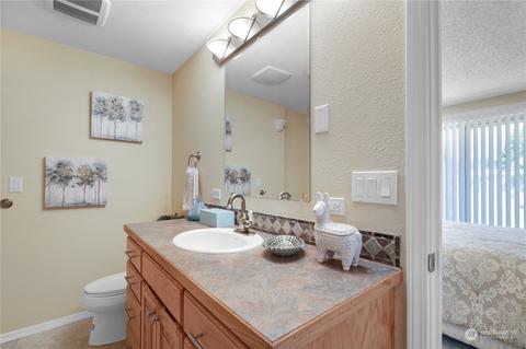 9303 Sharon Dr, Everett, WA 98204 photo 17