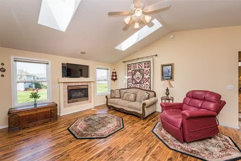 233 Mariners Dr, Sequim, WA 98382 photo 8