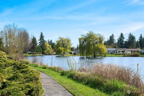 23722 Lake Dr E, Bothell, WA 98021 photo 28
