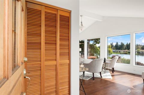 23722 Lake Dr E, Bothell, WA 98021 photo 3