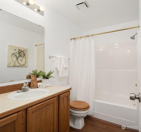 23722 Lake Dr E, Bothell, WA 98021 photo 21