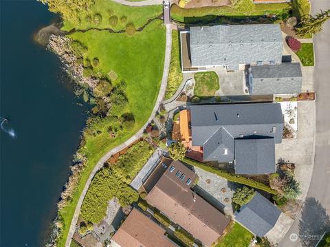 23722 Lake Dr E, Bothell, WA 98021 photo 36