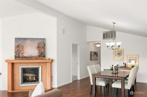 23722 Lake Dr E, Bothell, WA 98021 photo 9
