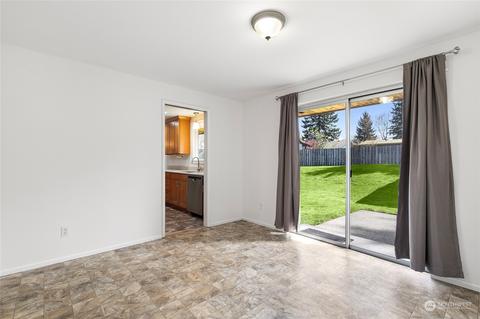 9217 Baring Way, Everett, WA 98208 photo 15