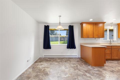 9217 Baring Way, Everett, WA 98208 photo 10