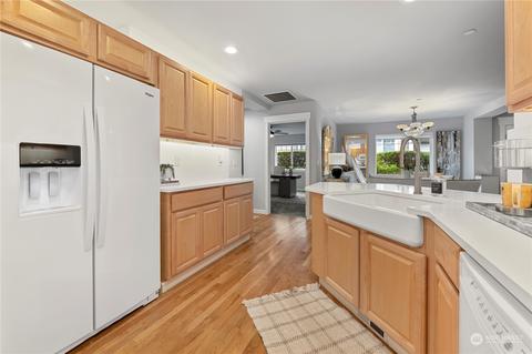 160 E Soderberg Rd #J28, Allyn, WA 98524 photo 13