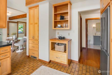 124 29th Ave E, Seattle, WA 98112 photo 9