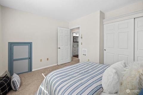 17021 30th Dr SE, Bothell, WA 98012 photo 14