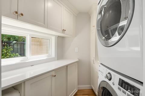 1828 37th Ave E, Seattle, WA 98112 photo 14